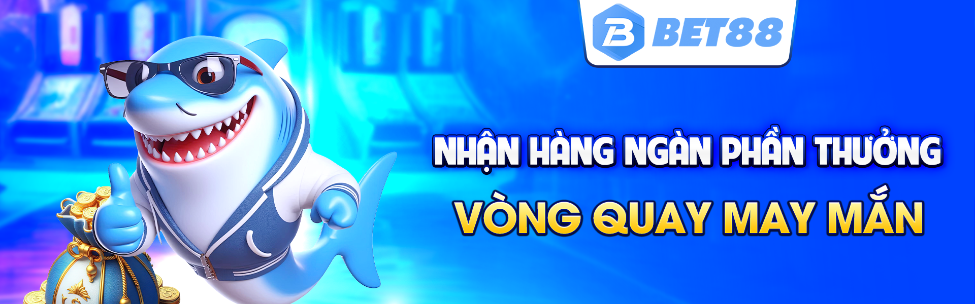 2-nhan-hang-ngan-phan-thuong-vong-quay-may-man